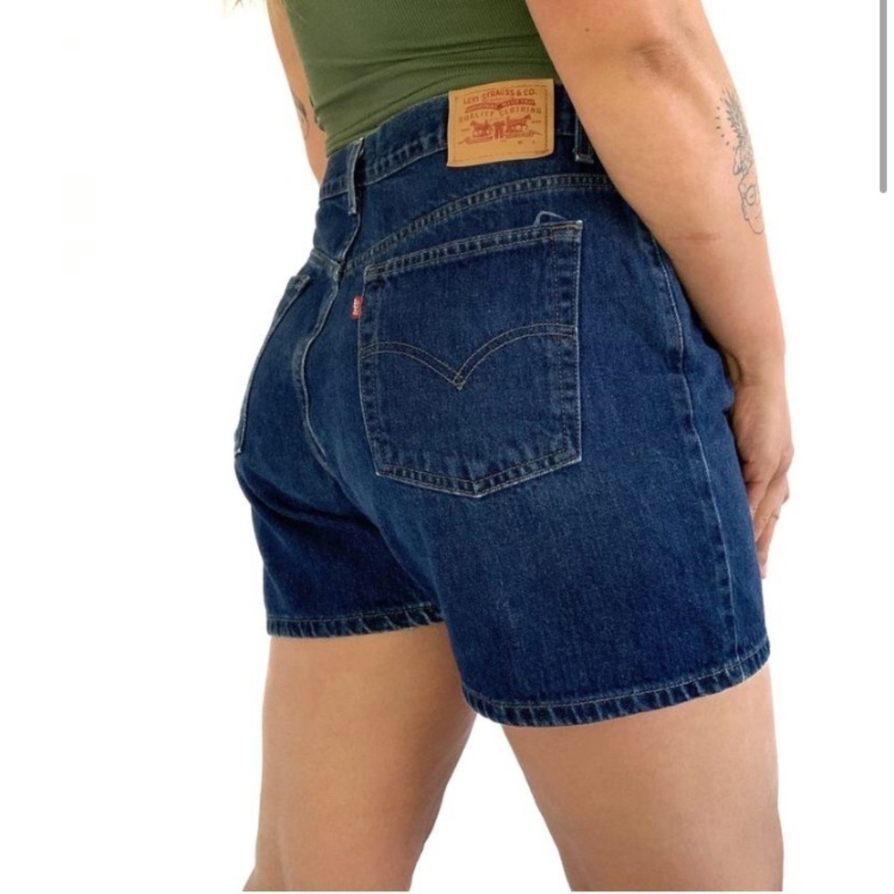 Levi’s High-waisted Curvy Dark Wash Denim Shorts